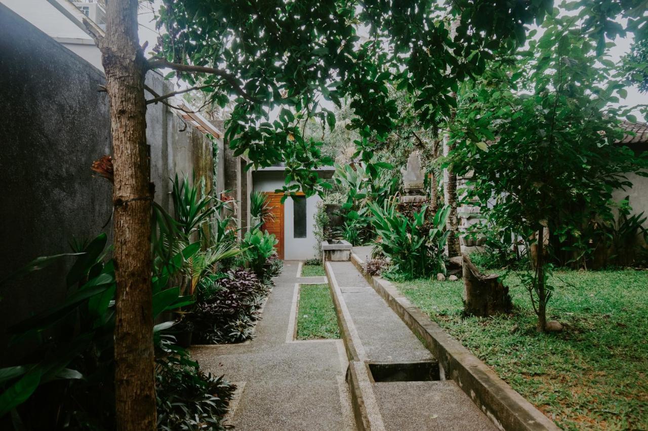 Anggira Villa Ubud Eksteriør billede